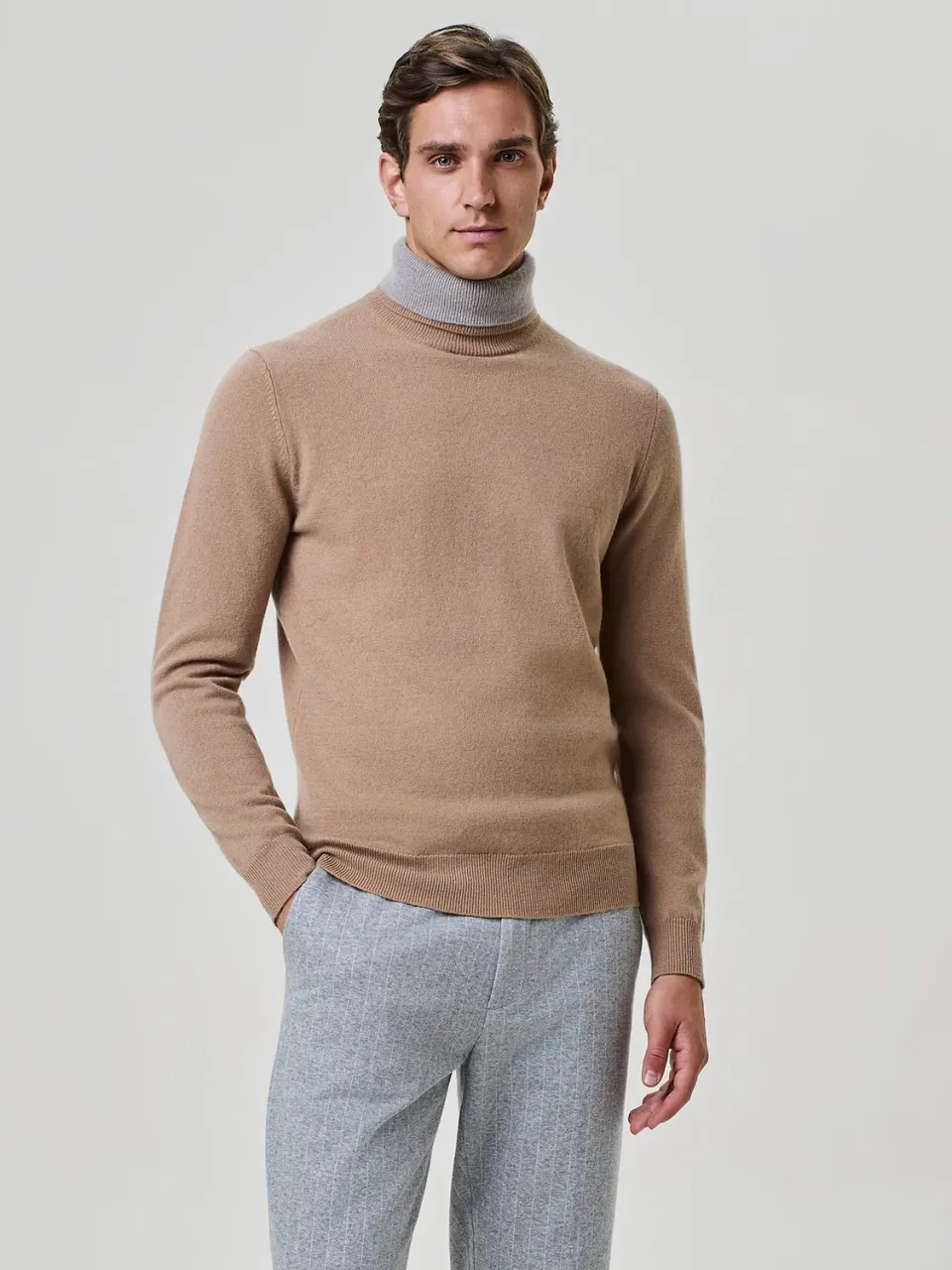 Paul Taylor doppio collo dolcevita cashmere camel