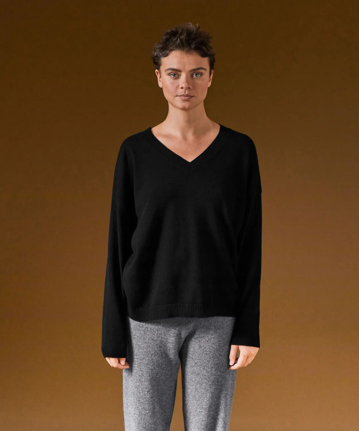 Rodier maglione oversize scollo a V cashmere nero 2 fili
