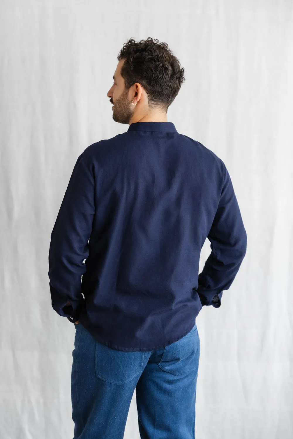 Jyoti Harish camicia cotone blu midnight uomo