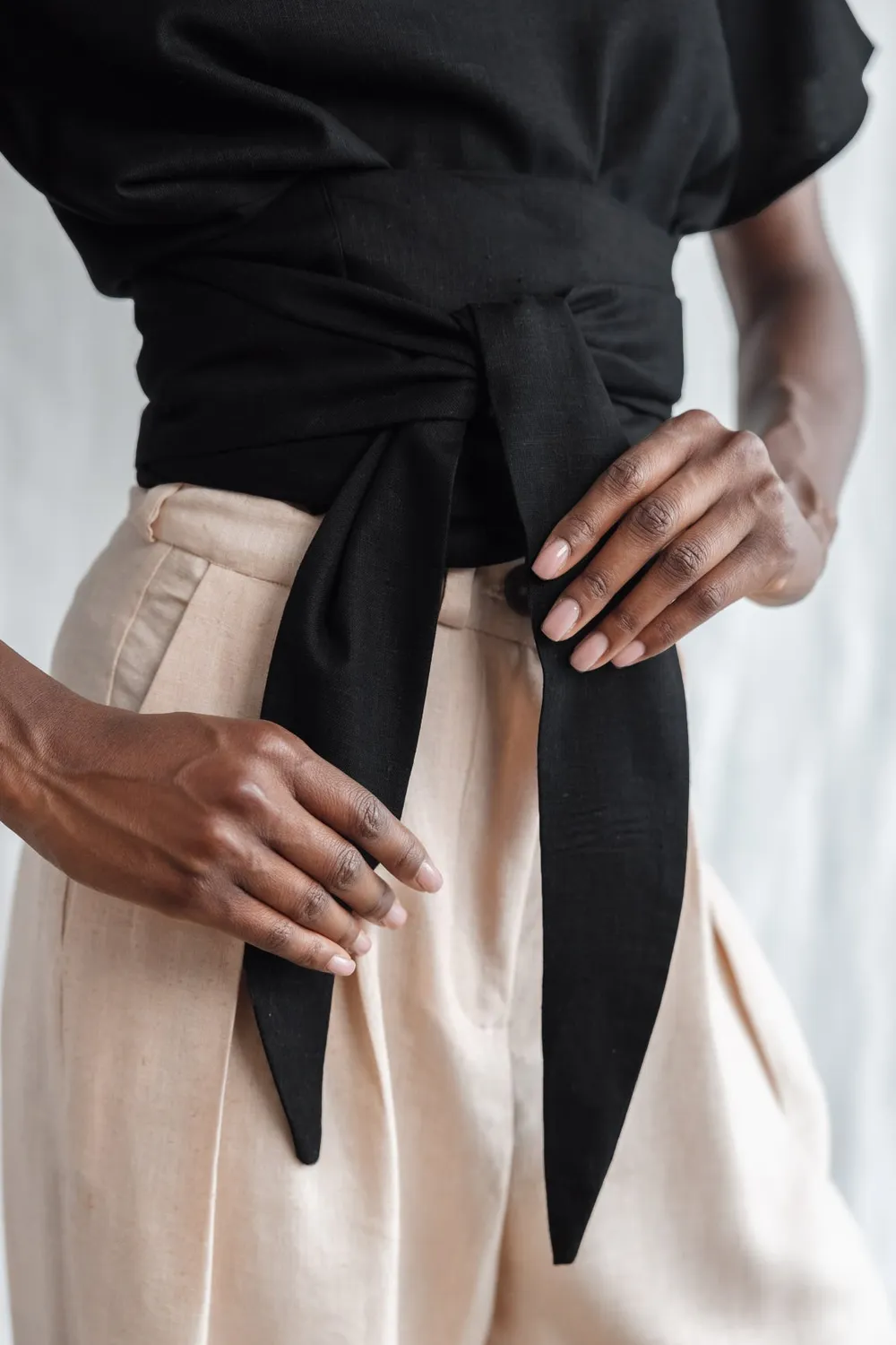 Jyoti Amaranth camicia incrociata cotone nero