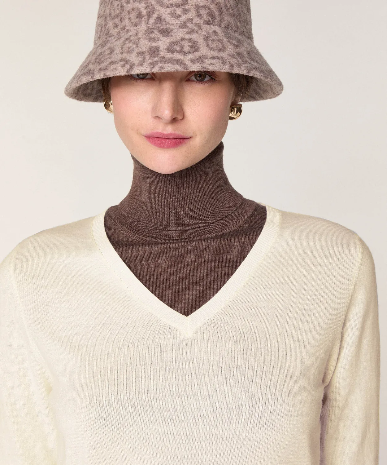 Rodier Maglia V lana merino bianco ecru