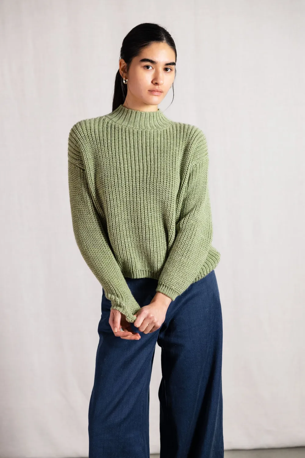 Jyoti Tacna Lime Green maglione dolcevita verde lime baby alpaca