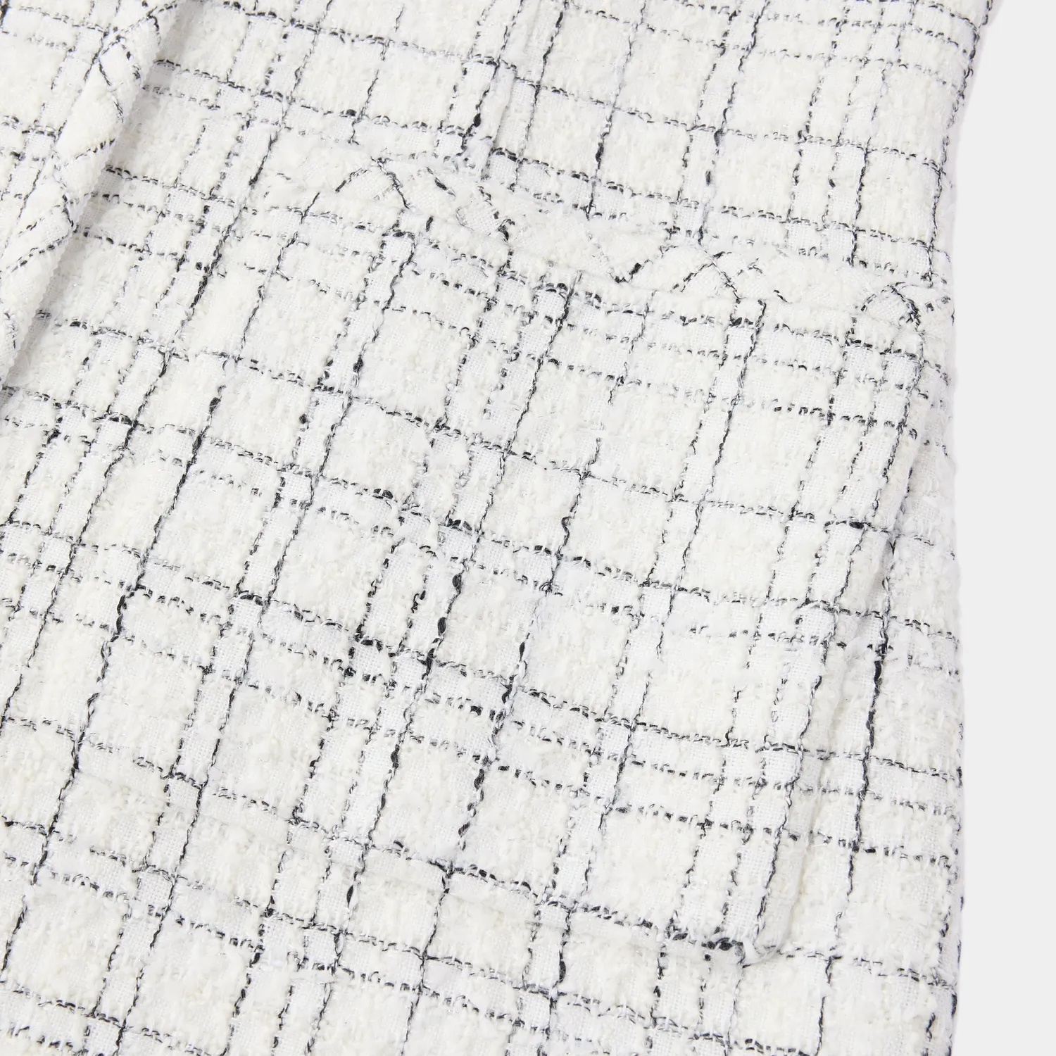 Ports SS25 abito smanicato tweed bianco nero