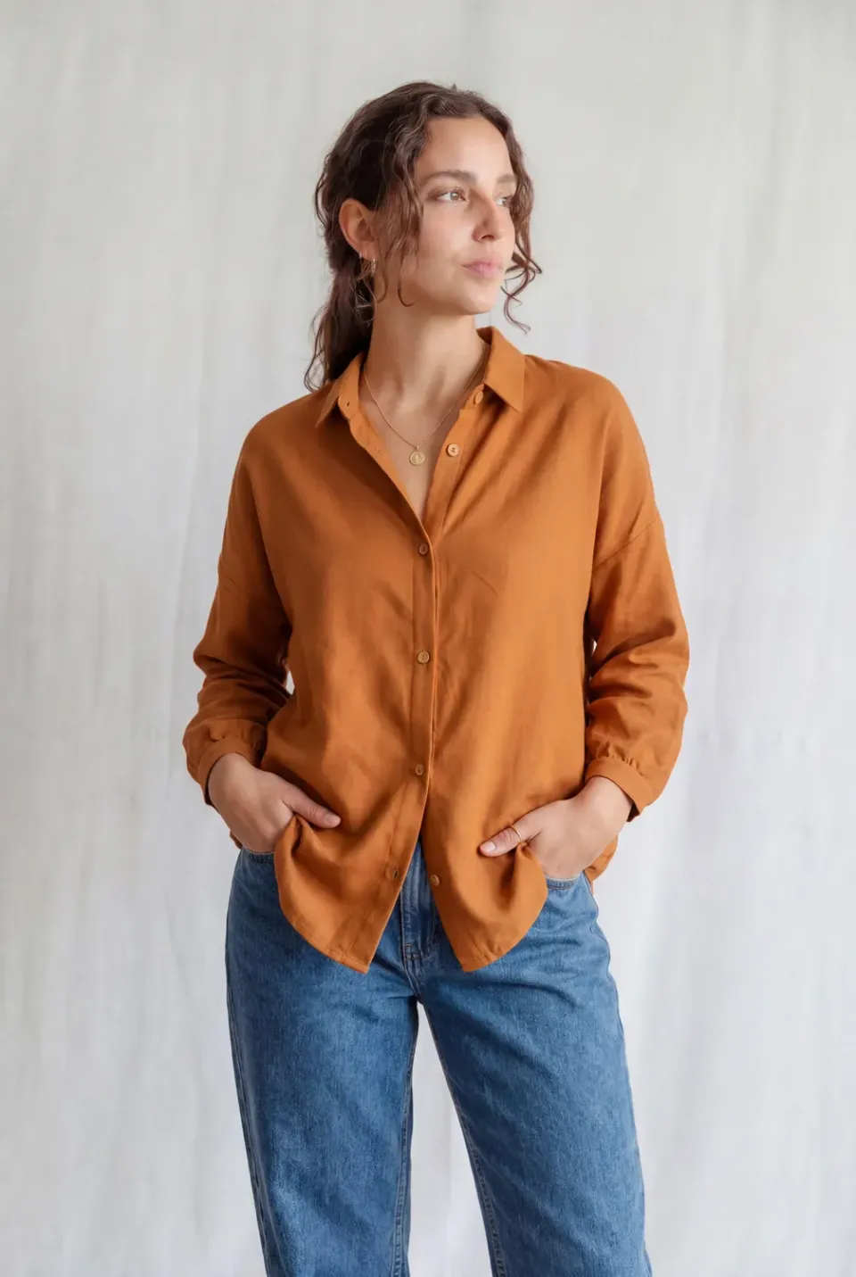 Jyoti Mayank Hazelnut camicia nocciola cotone