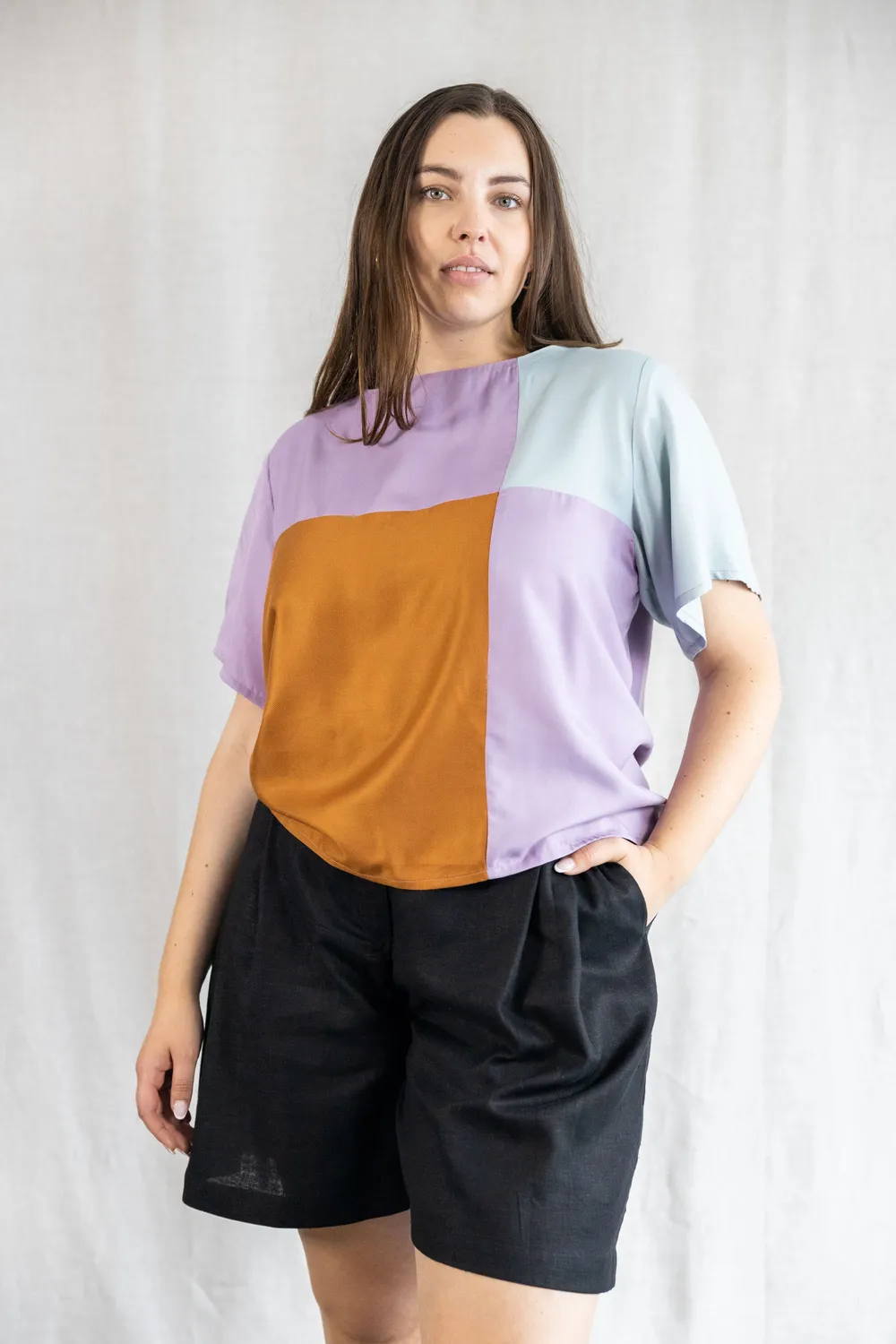 Jyoti Sarala t-shirt modal colorblock ampia