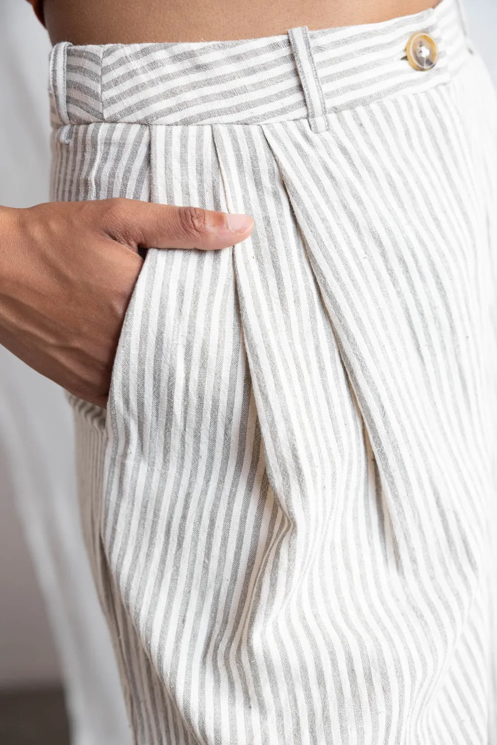Jyoti Awasi culotte cotone righe grigio-bianco