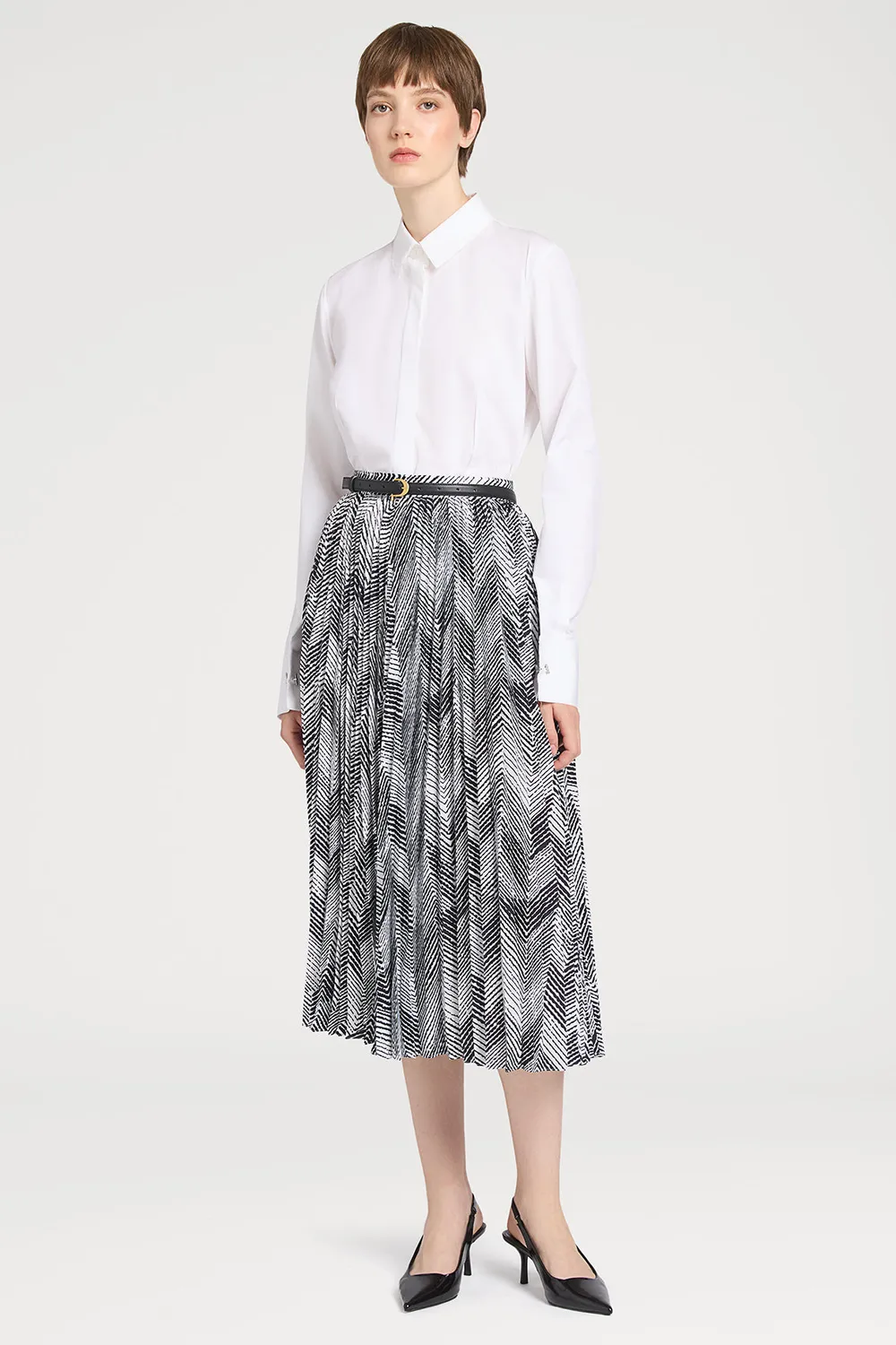 Ports 1961 Chevron gonna bianco nero linea A