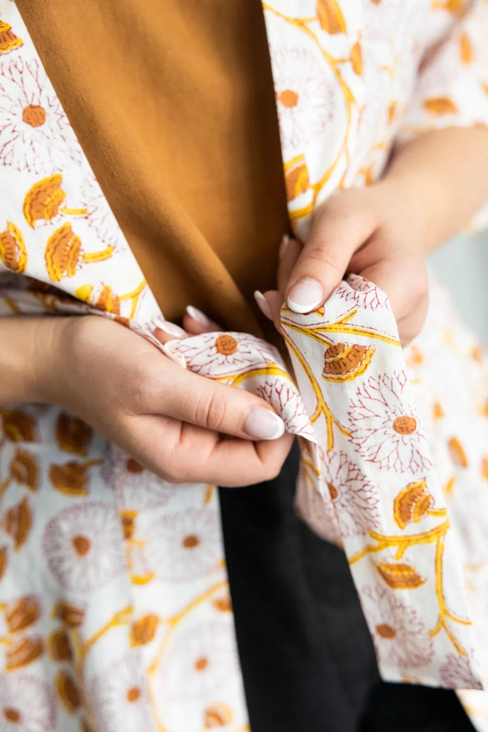 Jyoti - Fair Works Rohani cardigan cotone floreale
