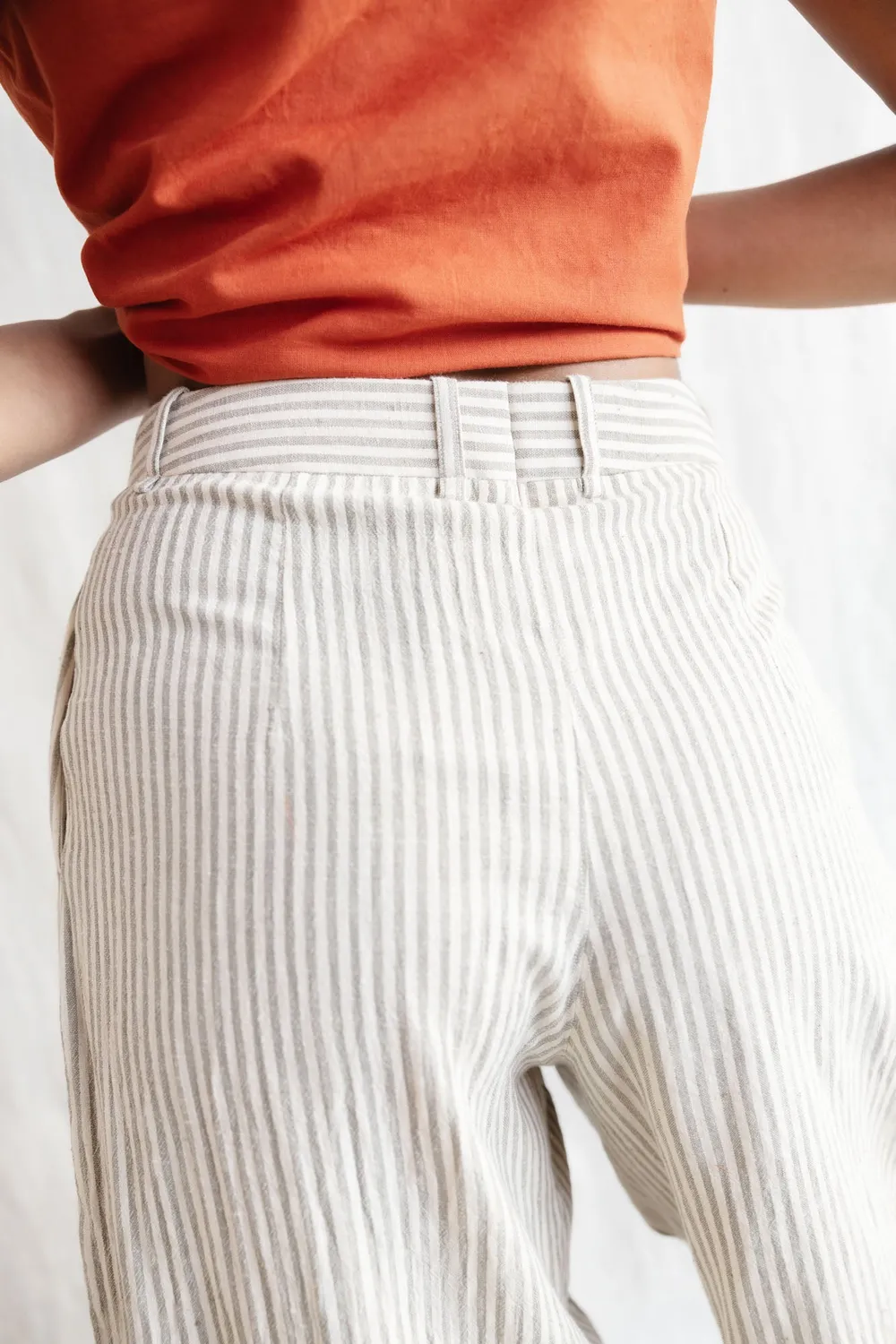 Jyoti Awasi culotte cotone righe grigio-bianco