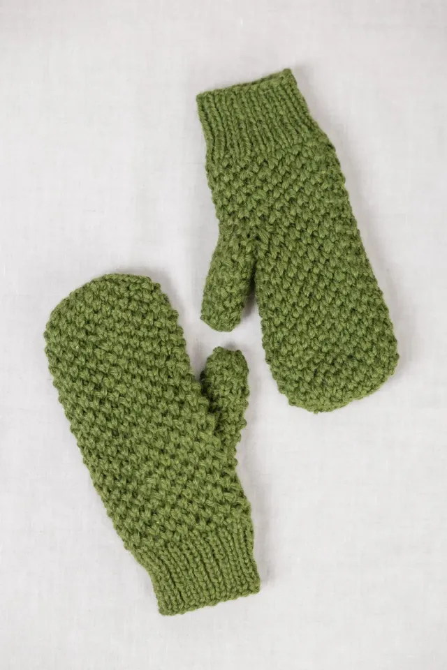 Jyoti Casma muffole baby alpaca verde