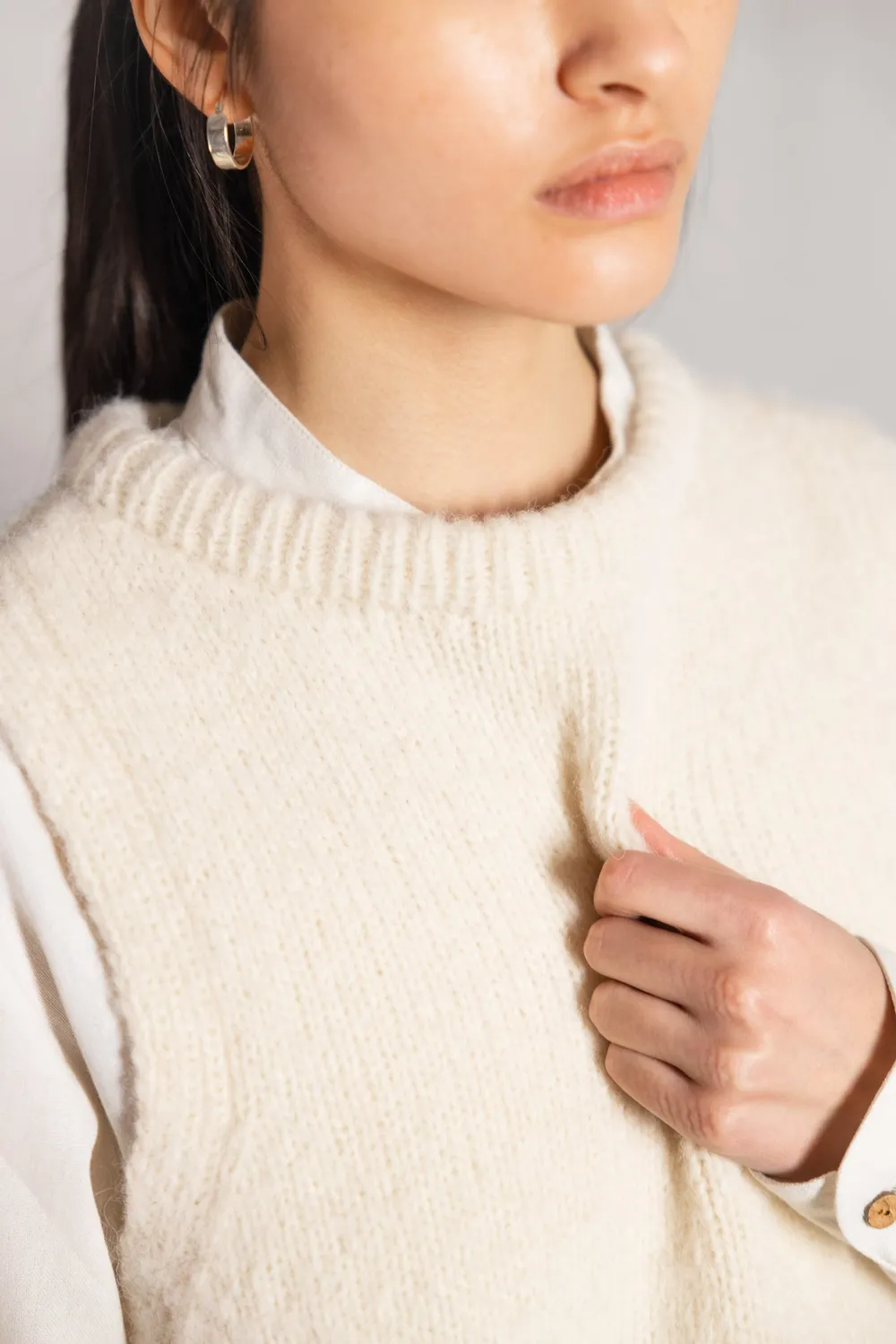 Jyoti Piura gilet baby alpaca e cotone bianco