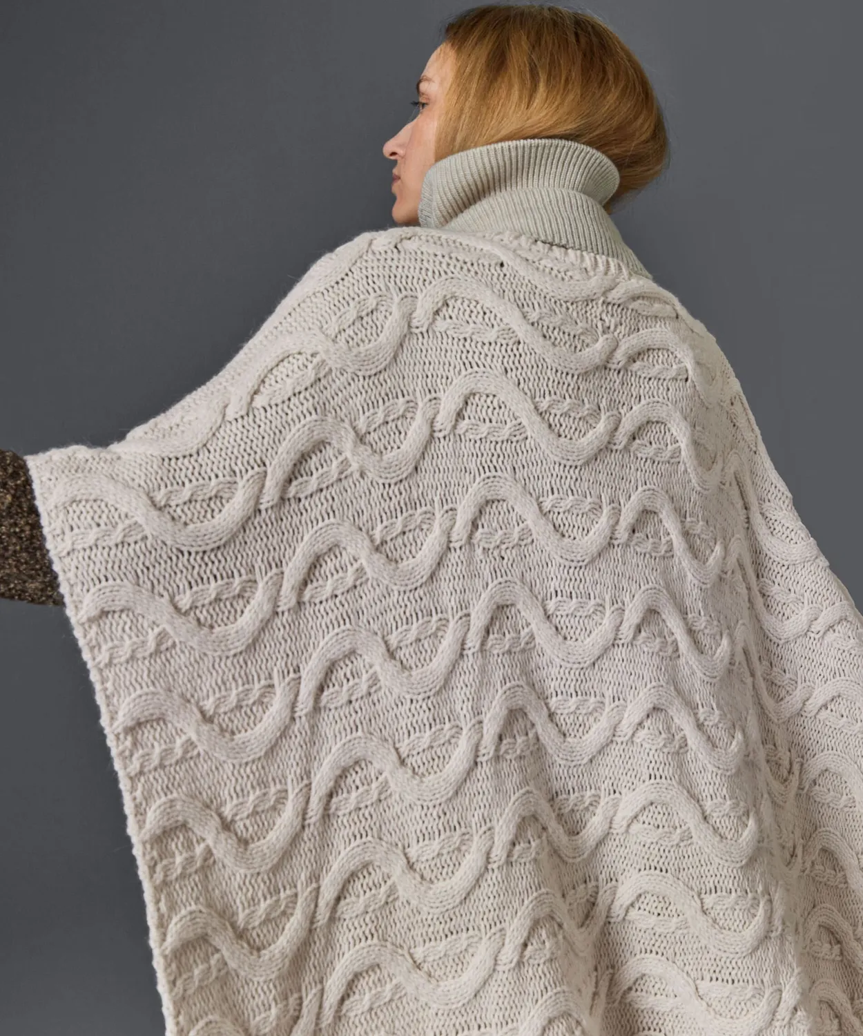 Rodier Poncho maglia ritorta Ecru scollo V