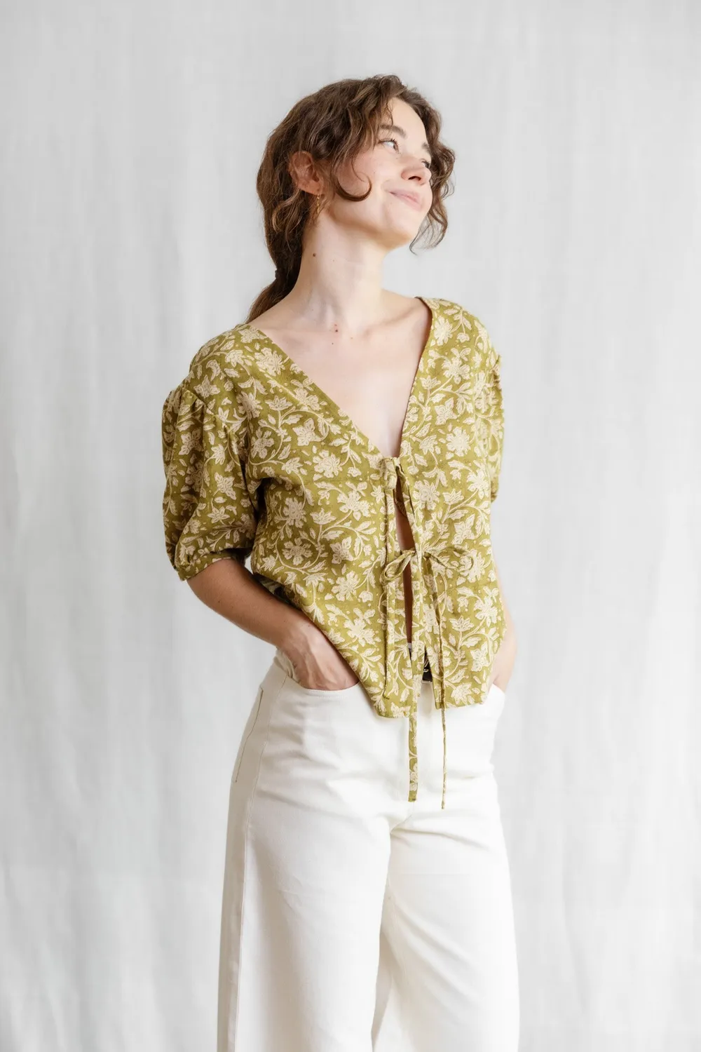 Jyoti Fair Works Kalira blusa stampata canapa tencel