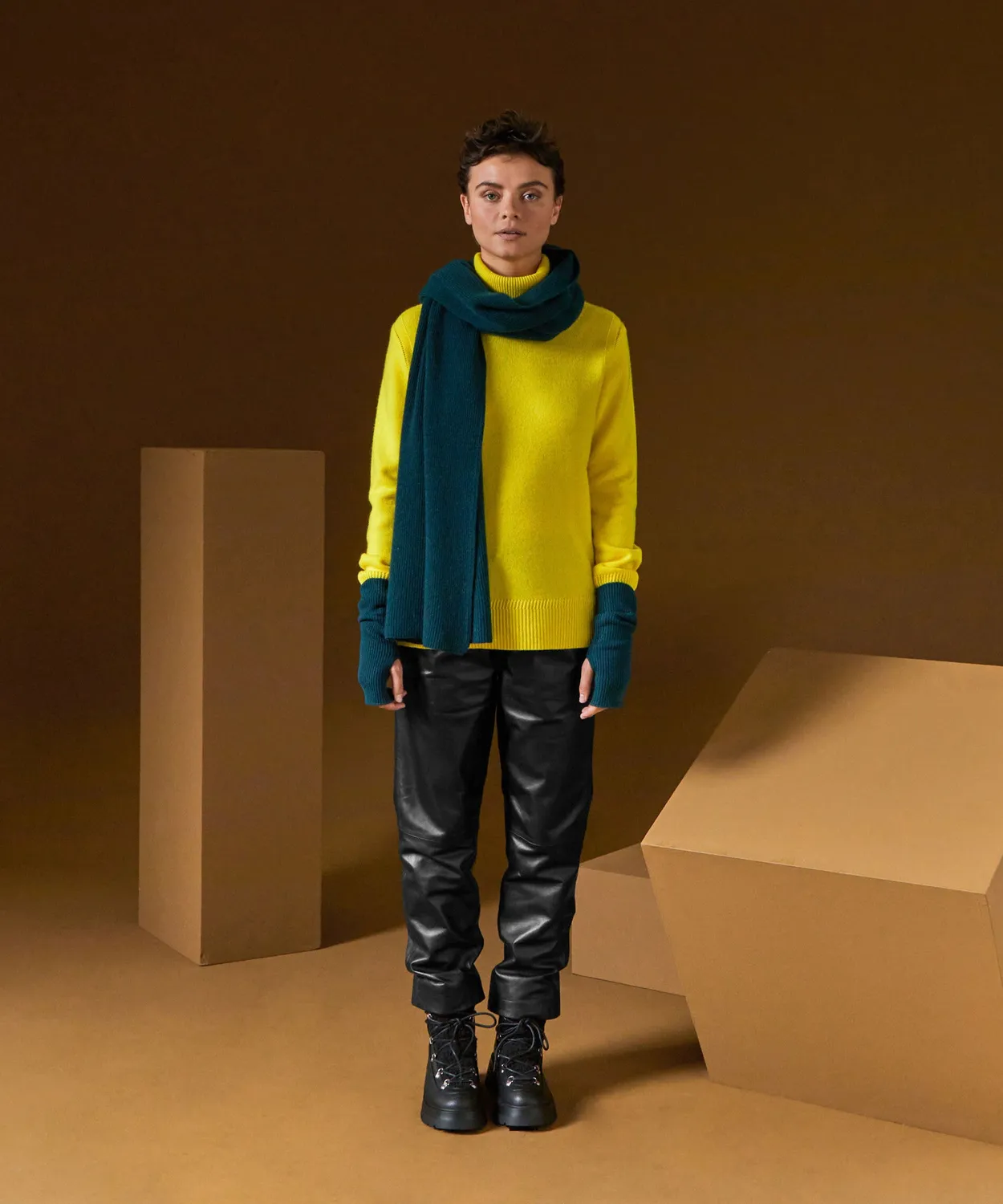 Rodier maglione cashmere dolcevita oversize giallo