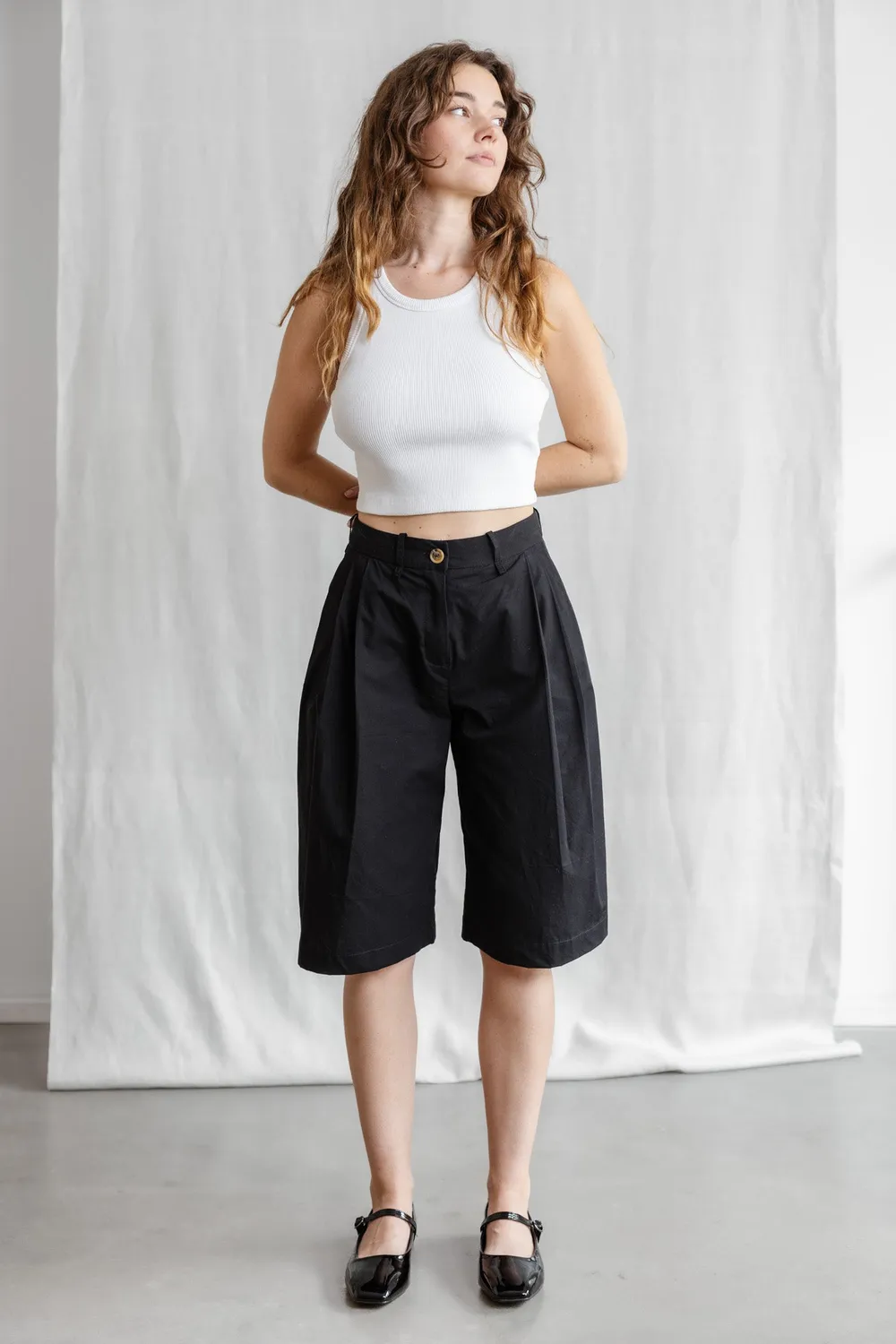 Jyoti Samud Black bermuda cotone bio donna