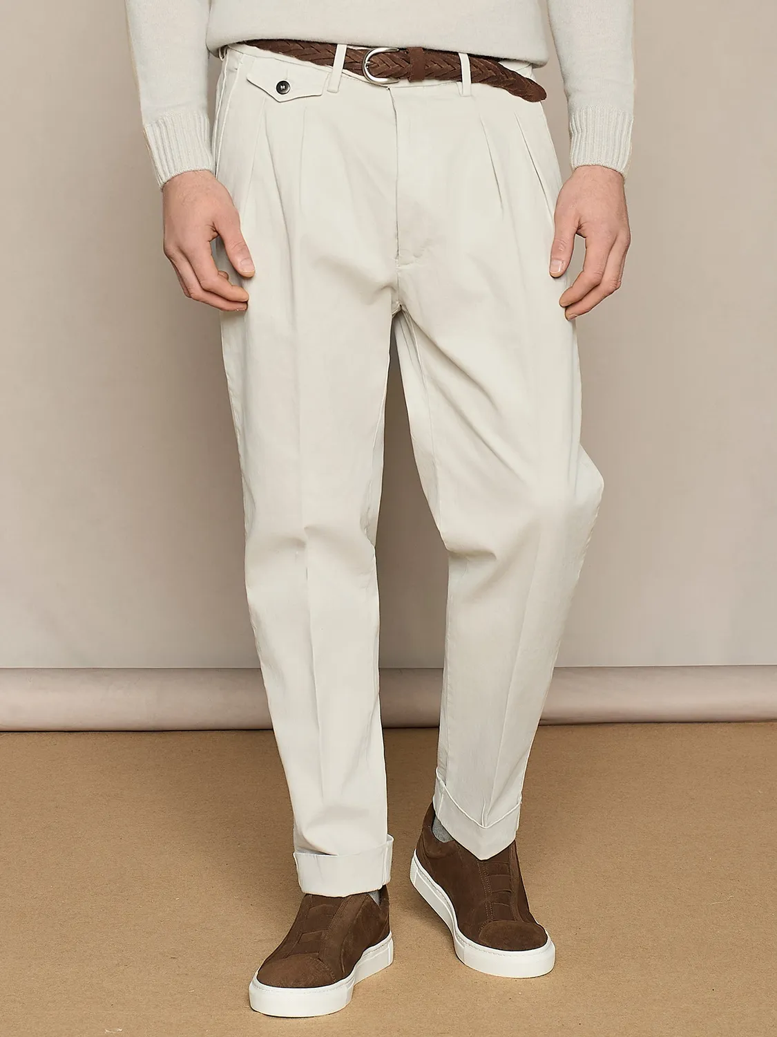 Paul Taylor Pantalone doppia pinces gabardina burro