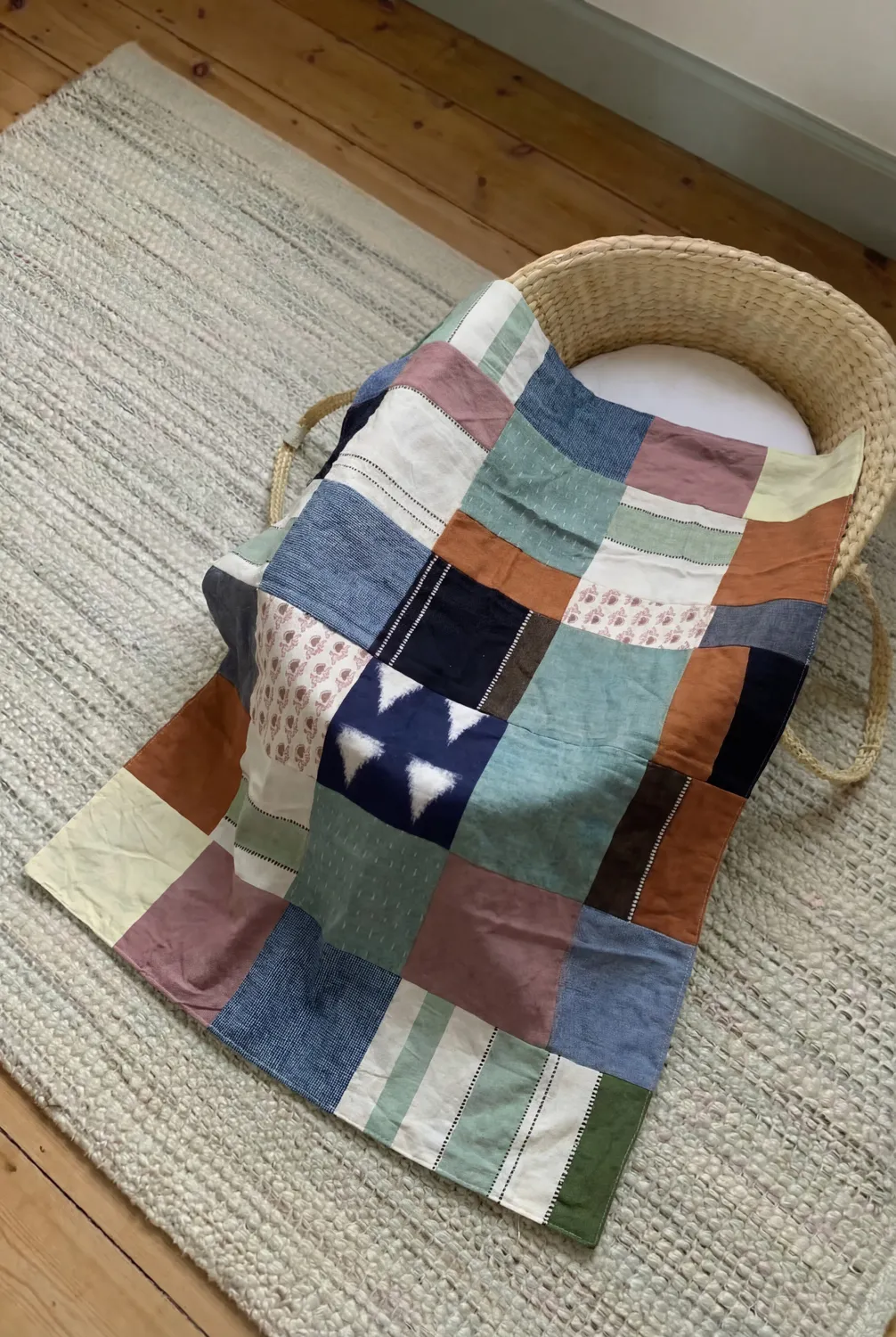 Jyoti Kambal coperta patchwork neonato colorata