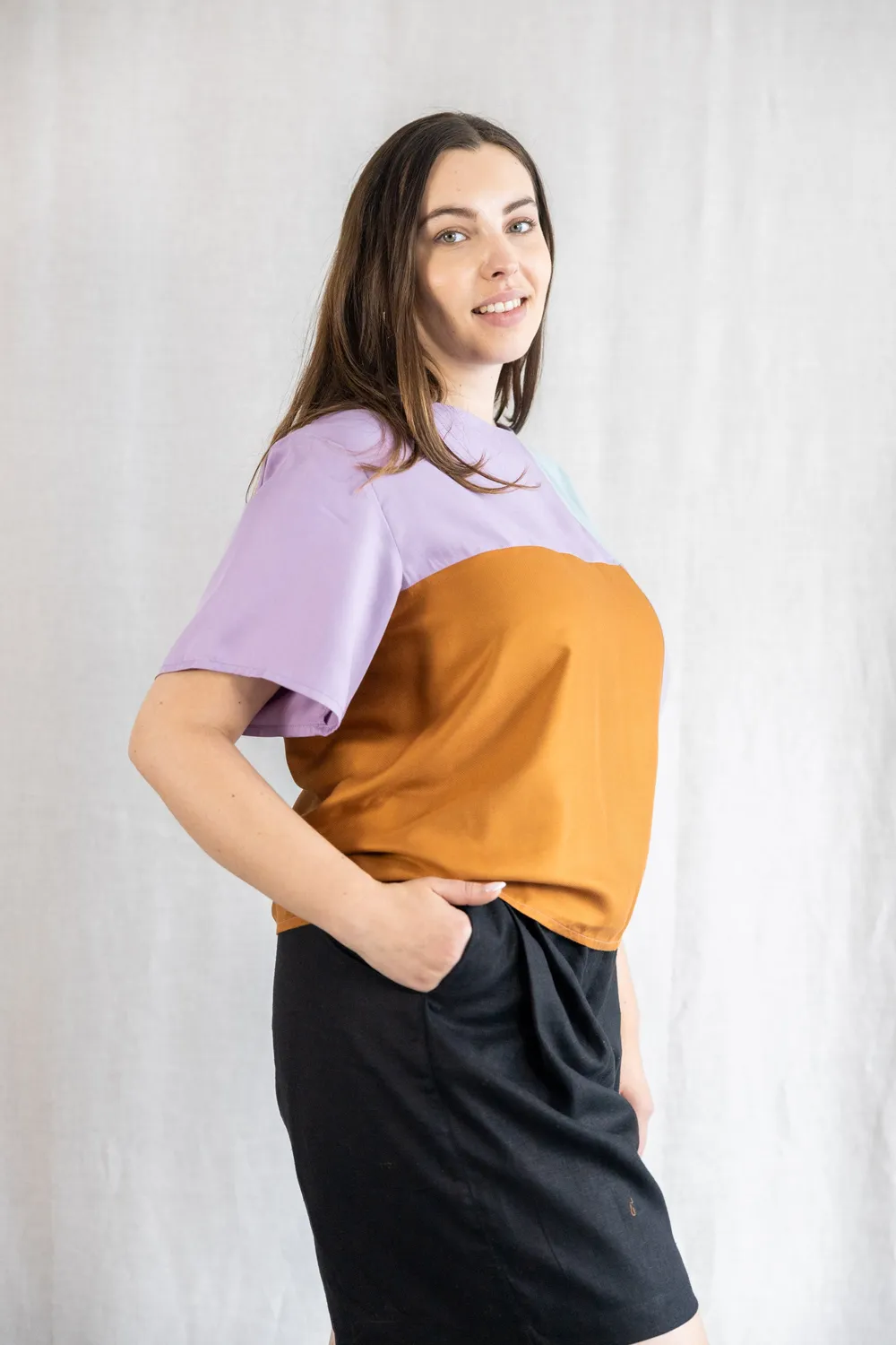 Jyoti Sarala t-shirt modal colorblock ampia
