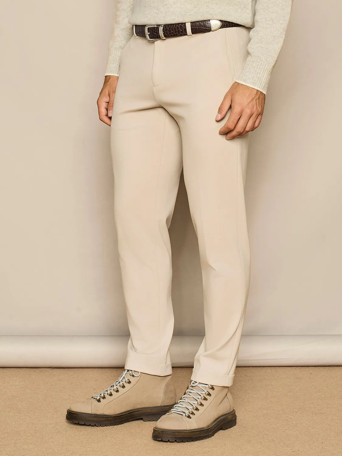 Paul Taylor Leisure Fit pantalone jersey beige con risvolto