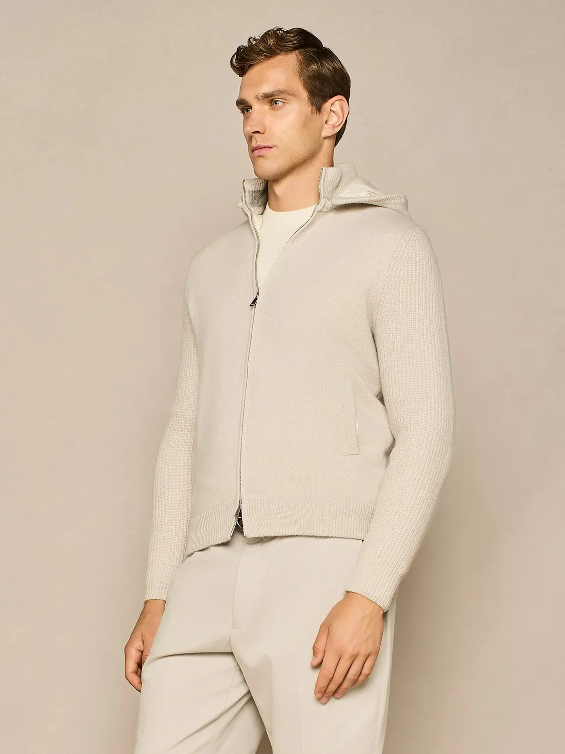 Paul Taylor Maglia Zip Collo Alto Burro con Cappuccio