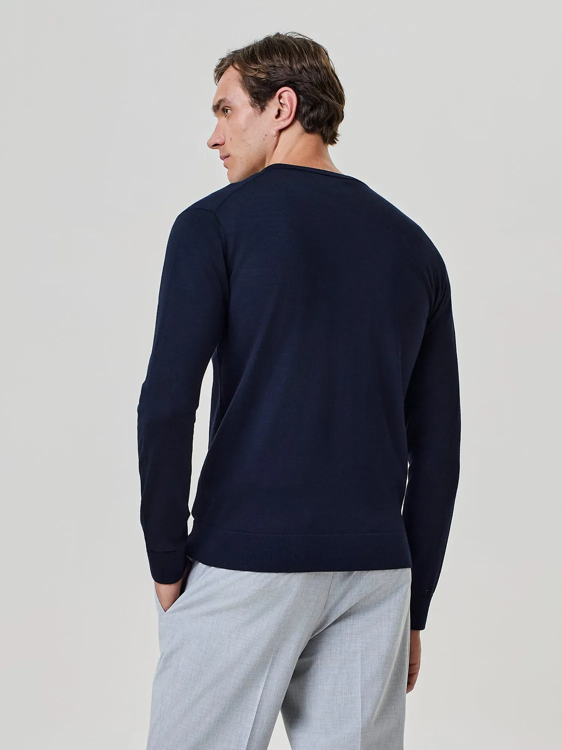 Paul Taylor maglia scollo V misto seta blu manica lunga