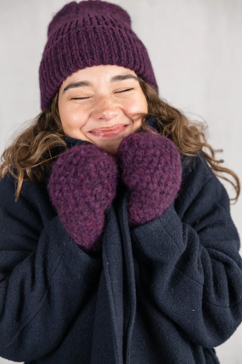 Jyoti Casma muffole baby alpaca mora calde