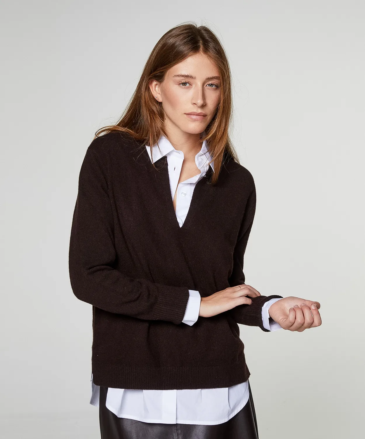 Rodier Maglia Scollo Tunisino Cashmere Marrone Scuro