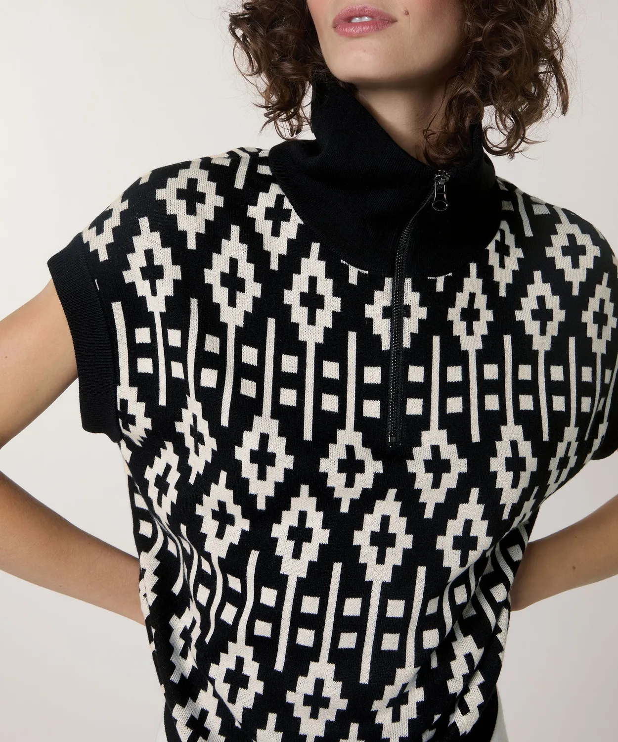 Rodier Top Jacquard Donna Maniche Corte Nero Grafico