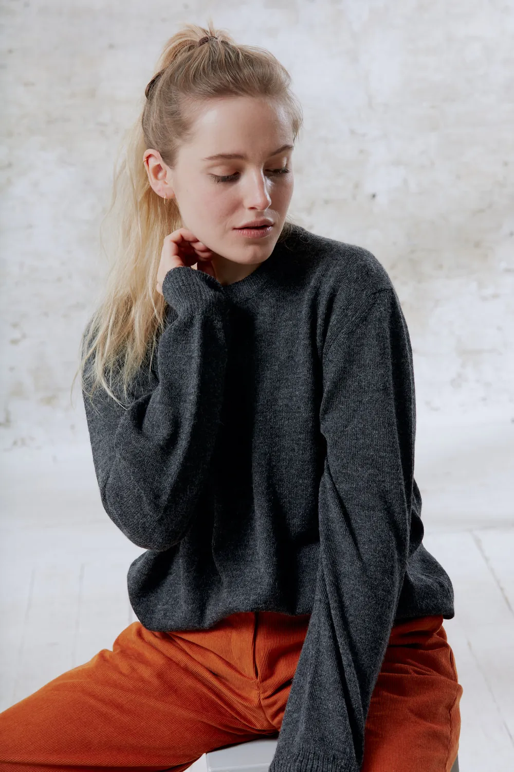 Jyoti - Fair Works Sathee maglione alpaca grigio scuro