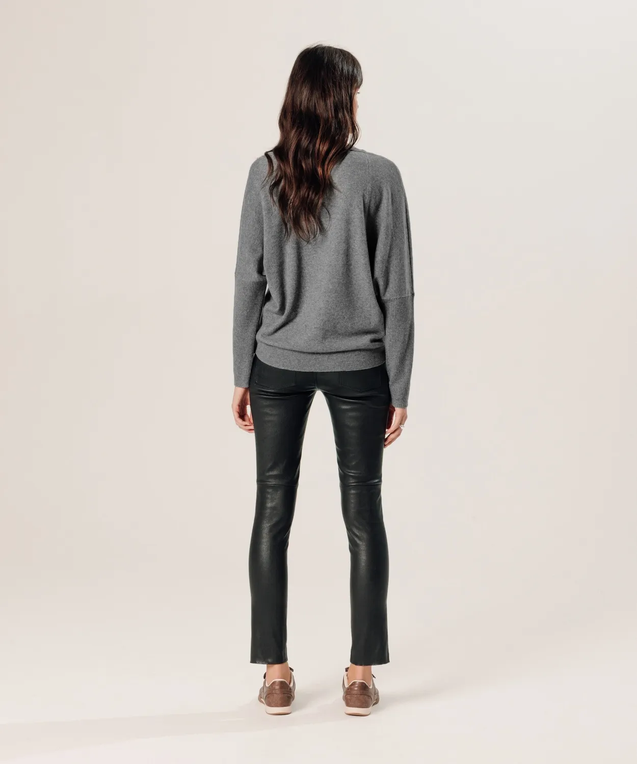 Rodier maglione oversize scollo a V cashmere grigio perla