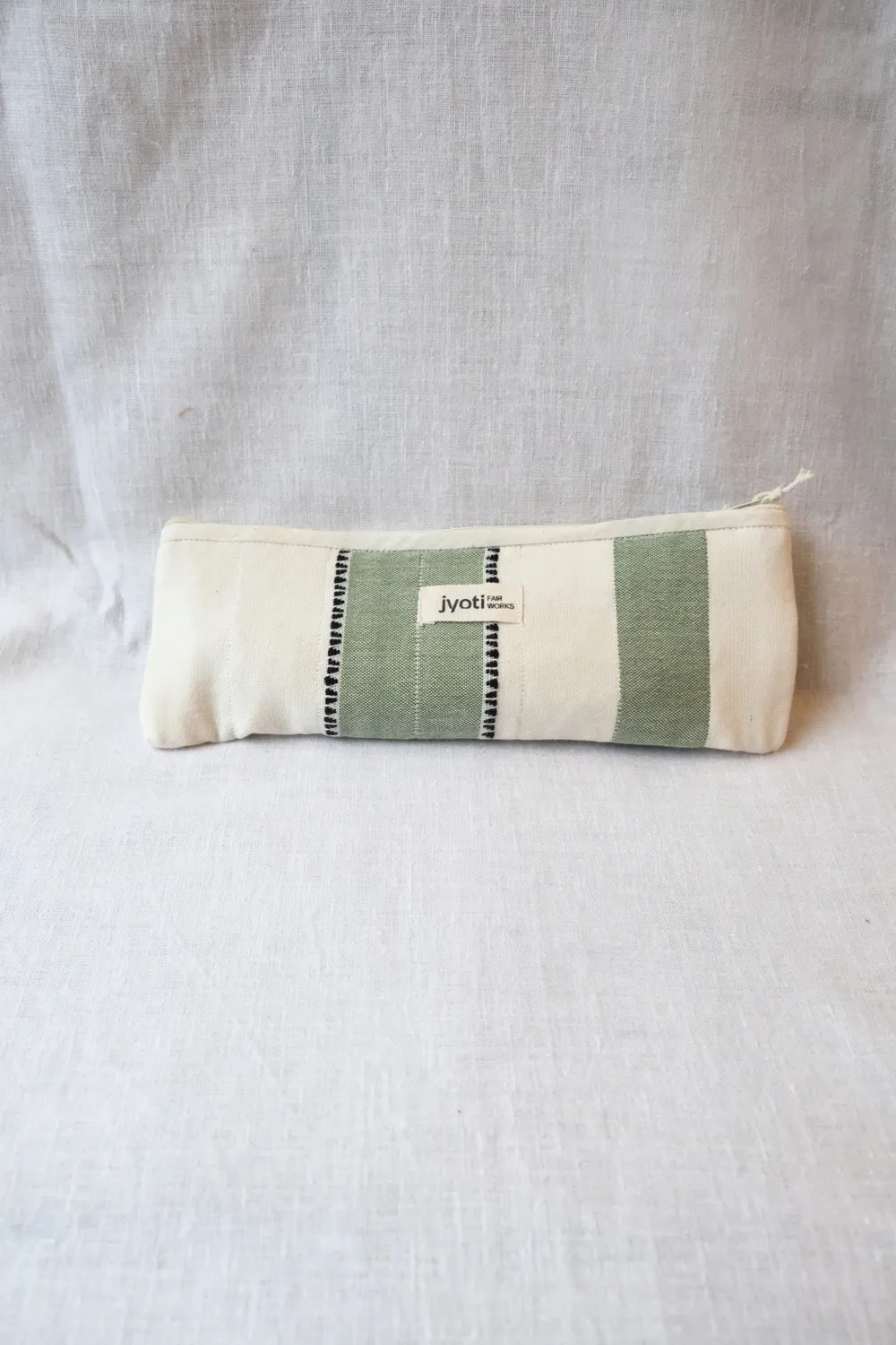 Jyoti Qalamadaan astuccio cotone verde fantasia