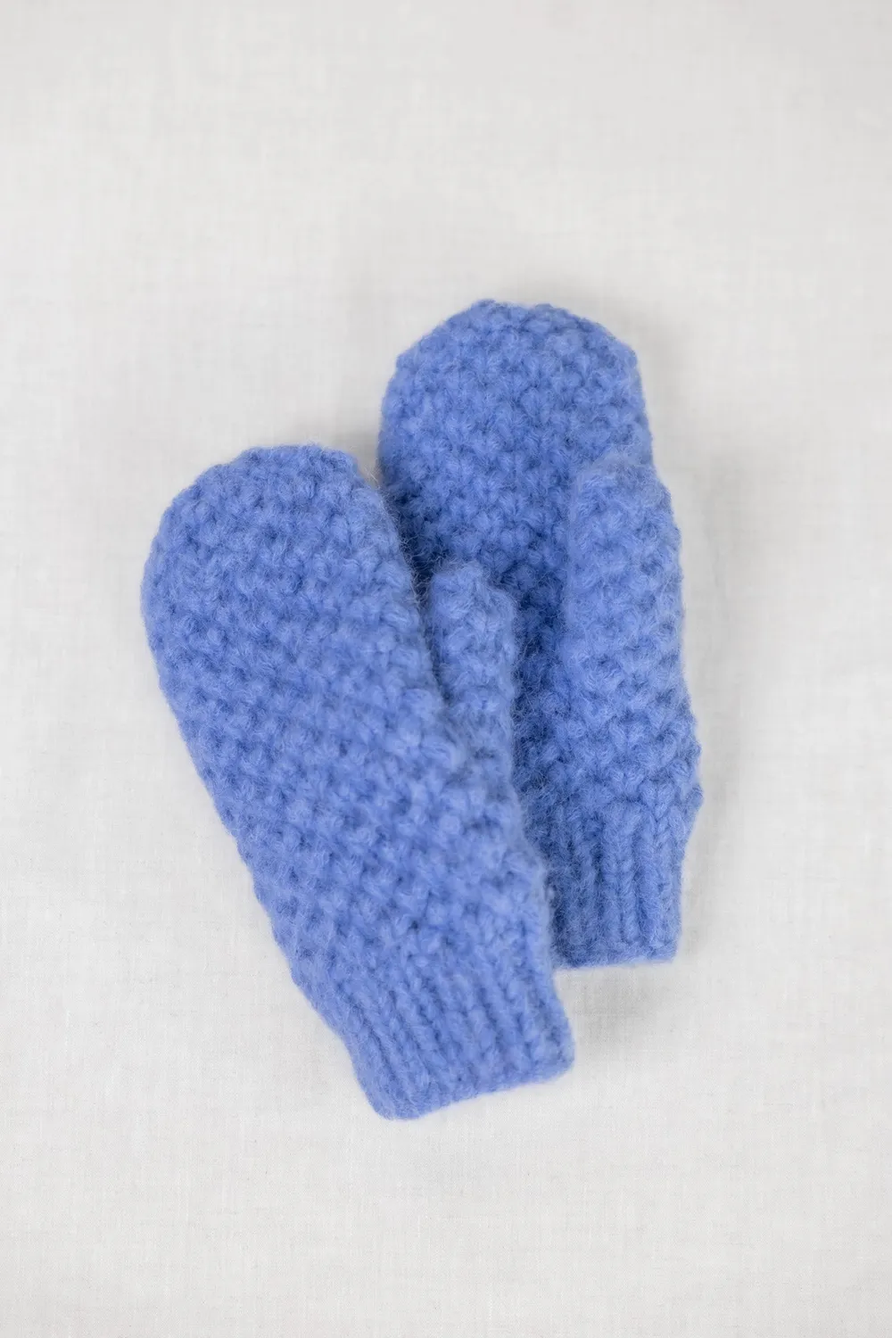 Jyoti Casma muffole baby alpaca azzurre
