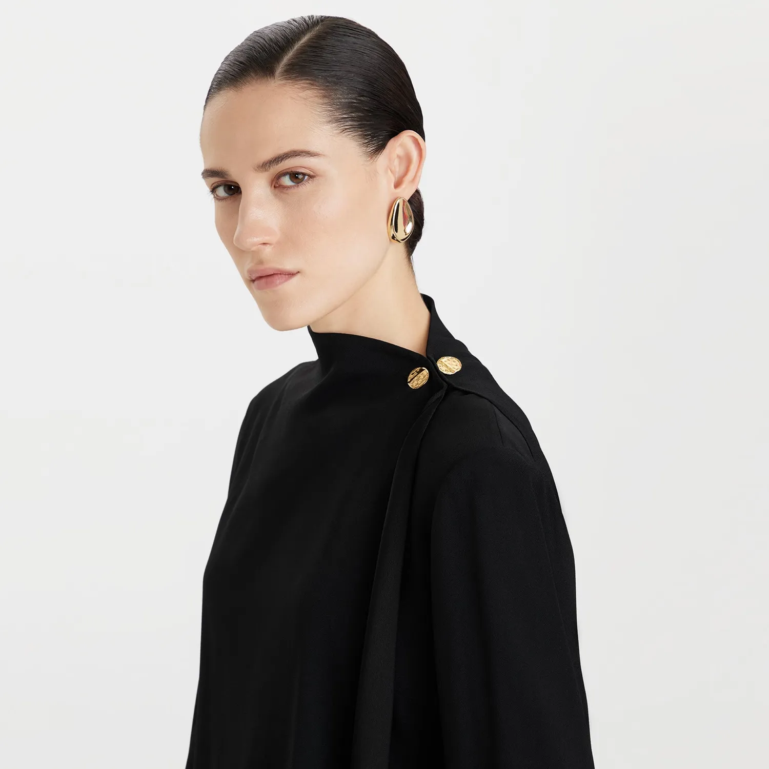 PORTS Asymmetric blusa nera drappeggio viscosa