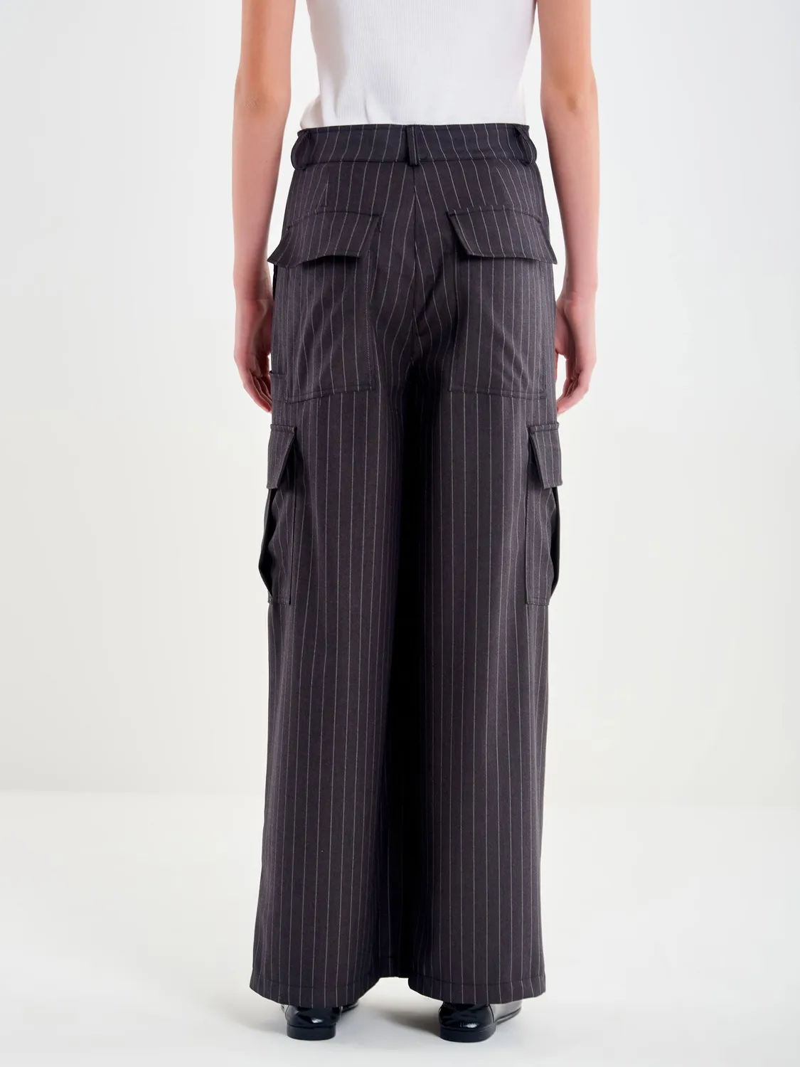 Vicolo Pantaloni Ampi Gessati Grigio Asfalto