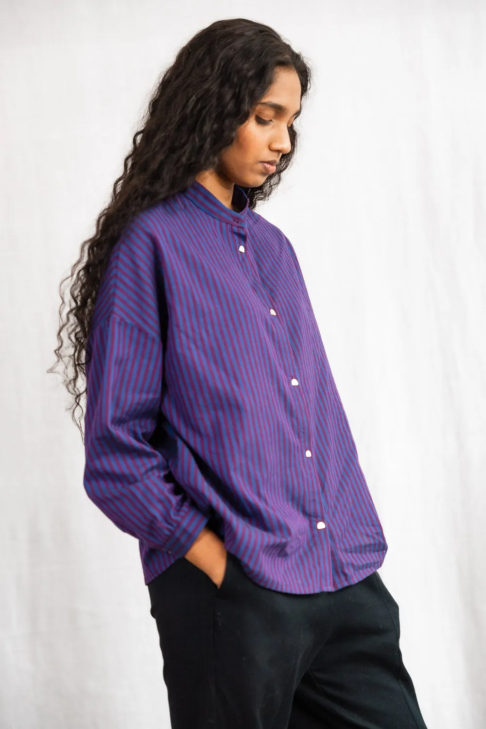 Jyoti Hawali Stripe camicia cotone righe blu mora