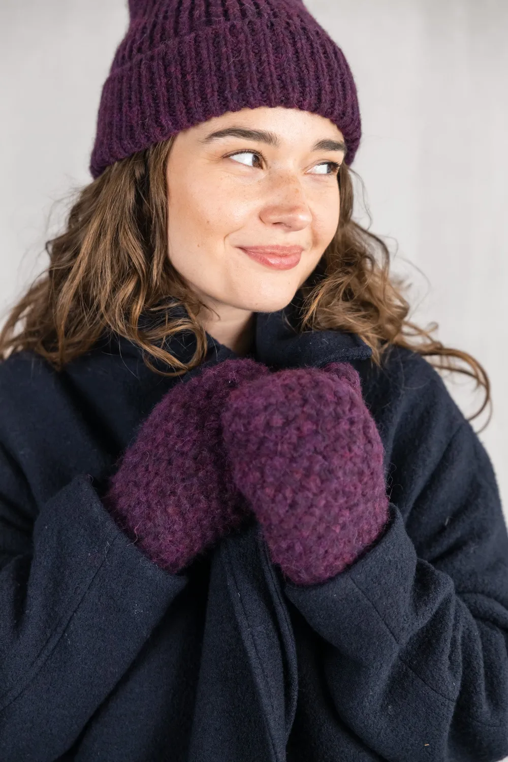 Jyoti Casma muffole baby alpaca mora calde
