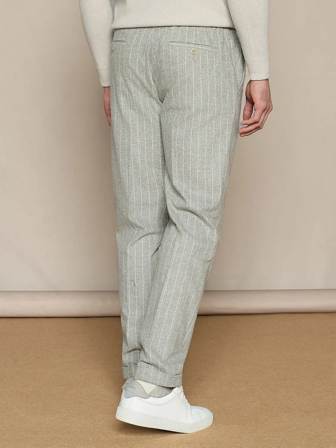 Paul Taylor pantalone jogger lana gessato grigio