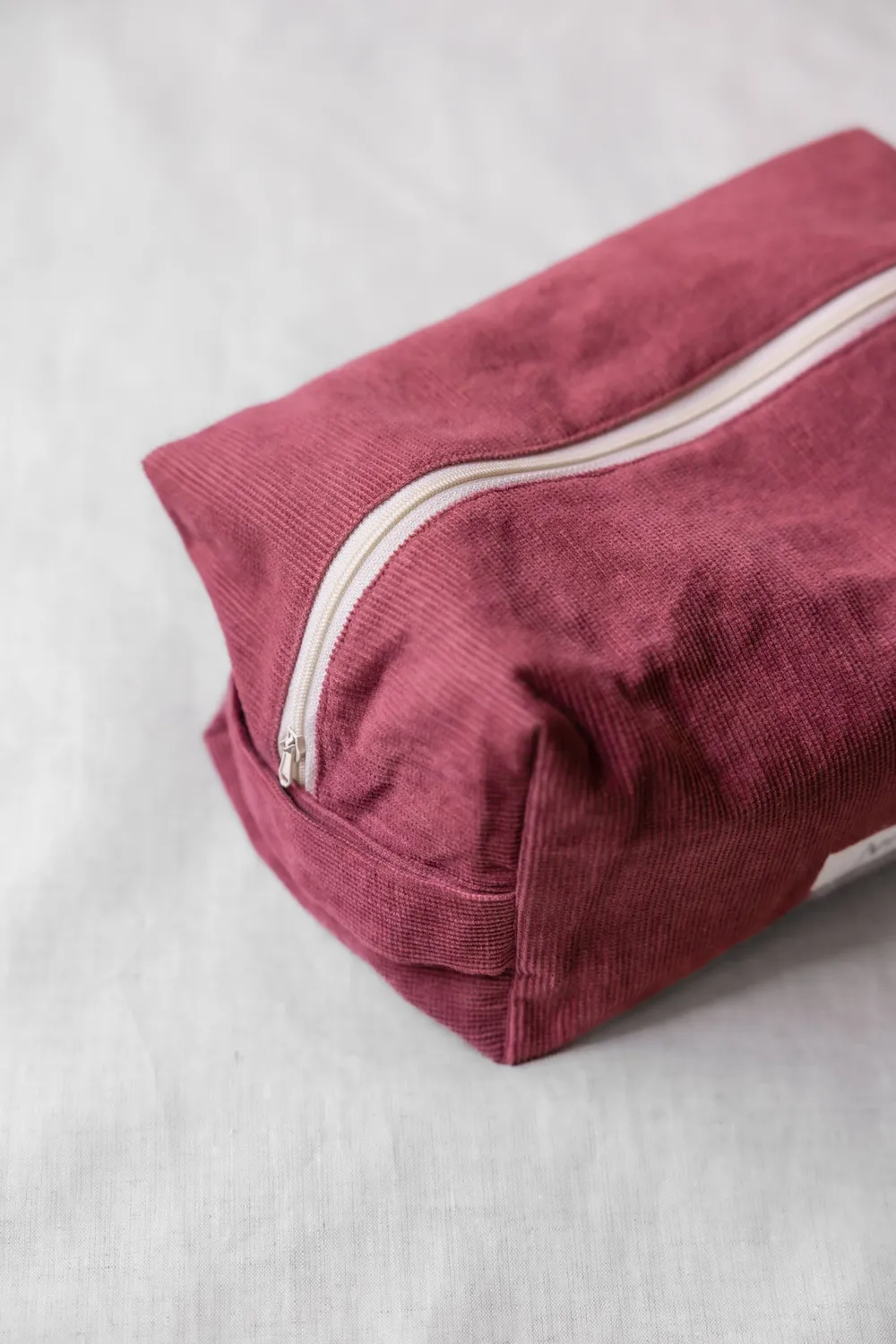 Jyoti Phavvaara Old Pink beauty case rosa in velluto