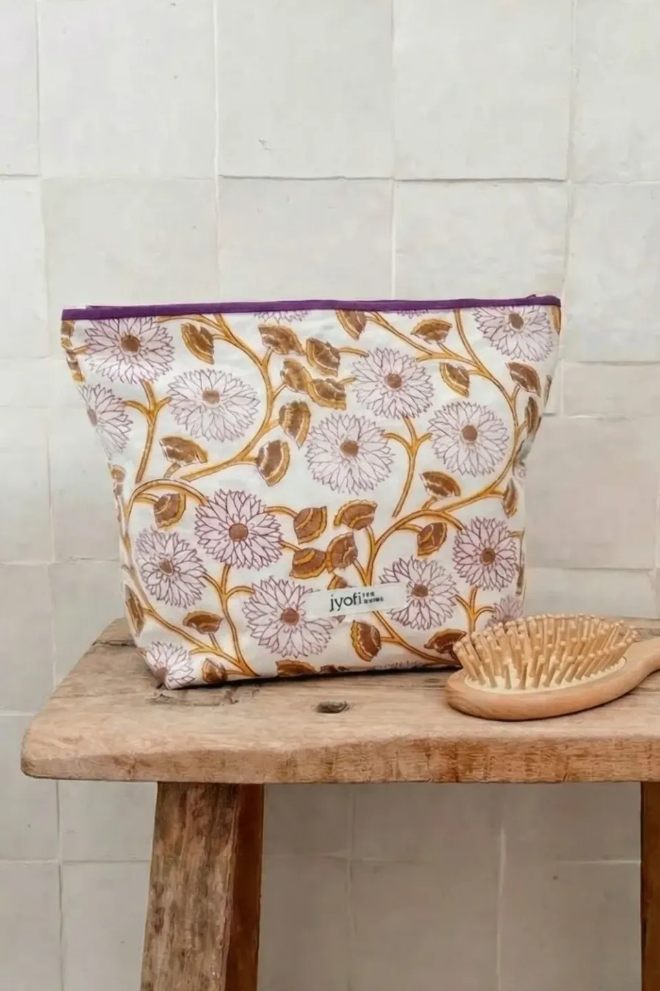 Jyoti Fair Works Nahaana beauty case cotone fiori