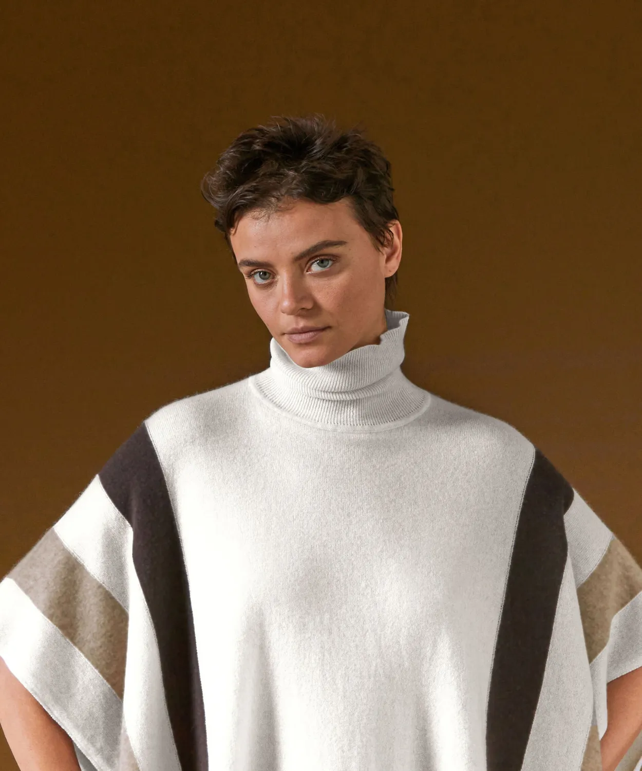 Rodier Poncho Cashmere Collo Alto Bianco Oversize