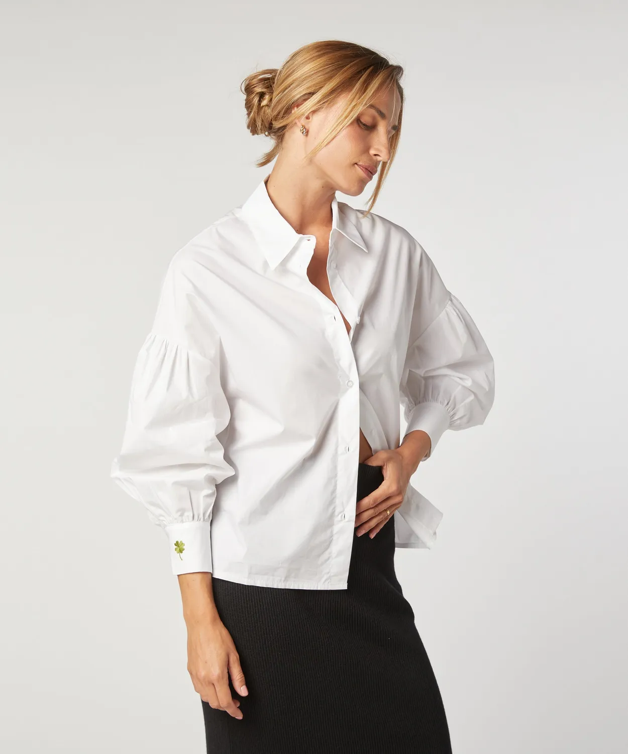 Rodier camicia cotone bianca ricamo quadrifoglio oversize