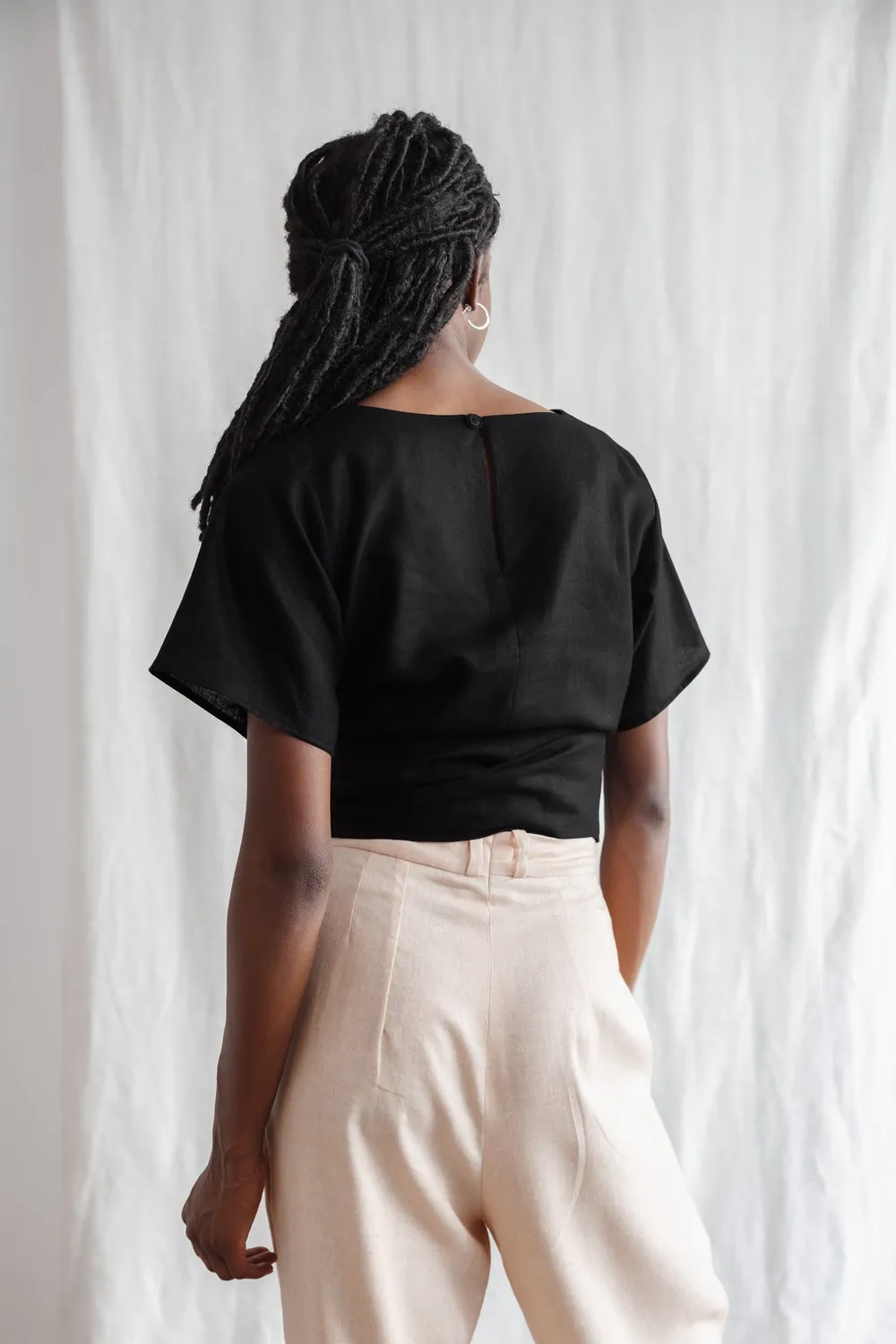 Jyoti Amaranth camicia incrociata cotone nero