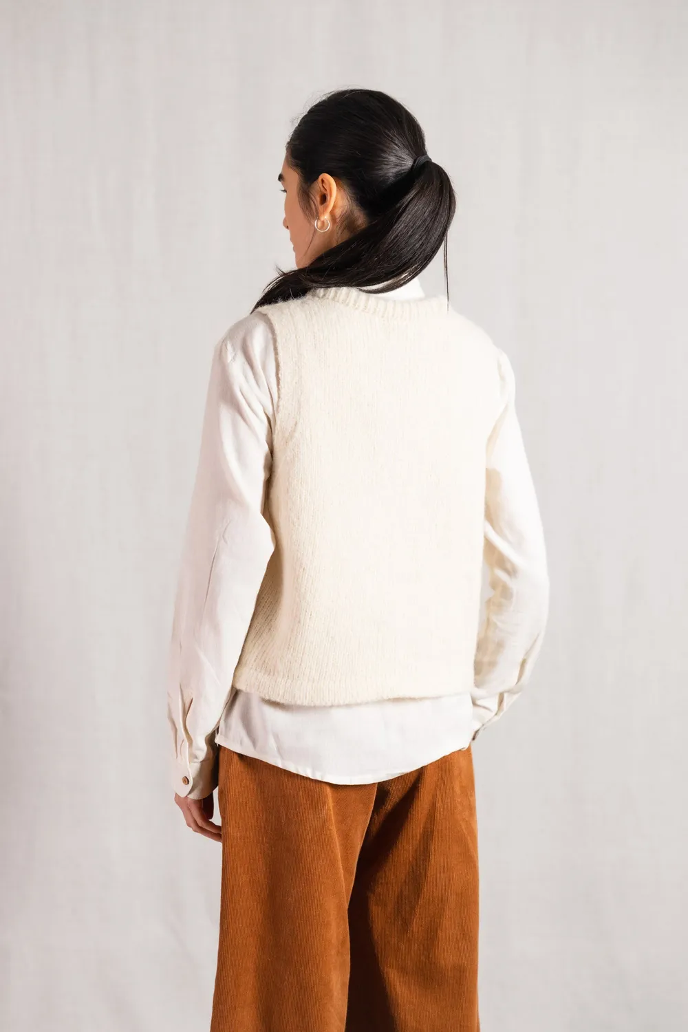 Jyoti Piura gilet baby alpaca e cotone bianco