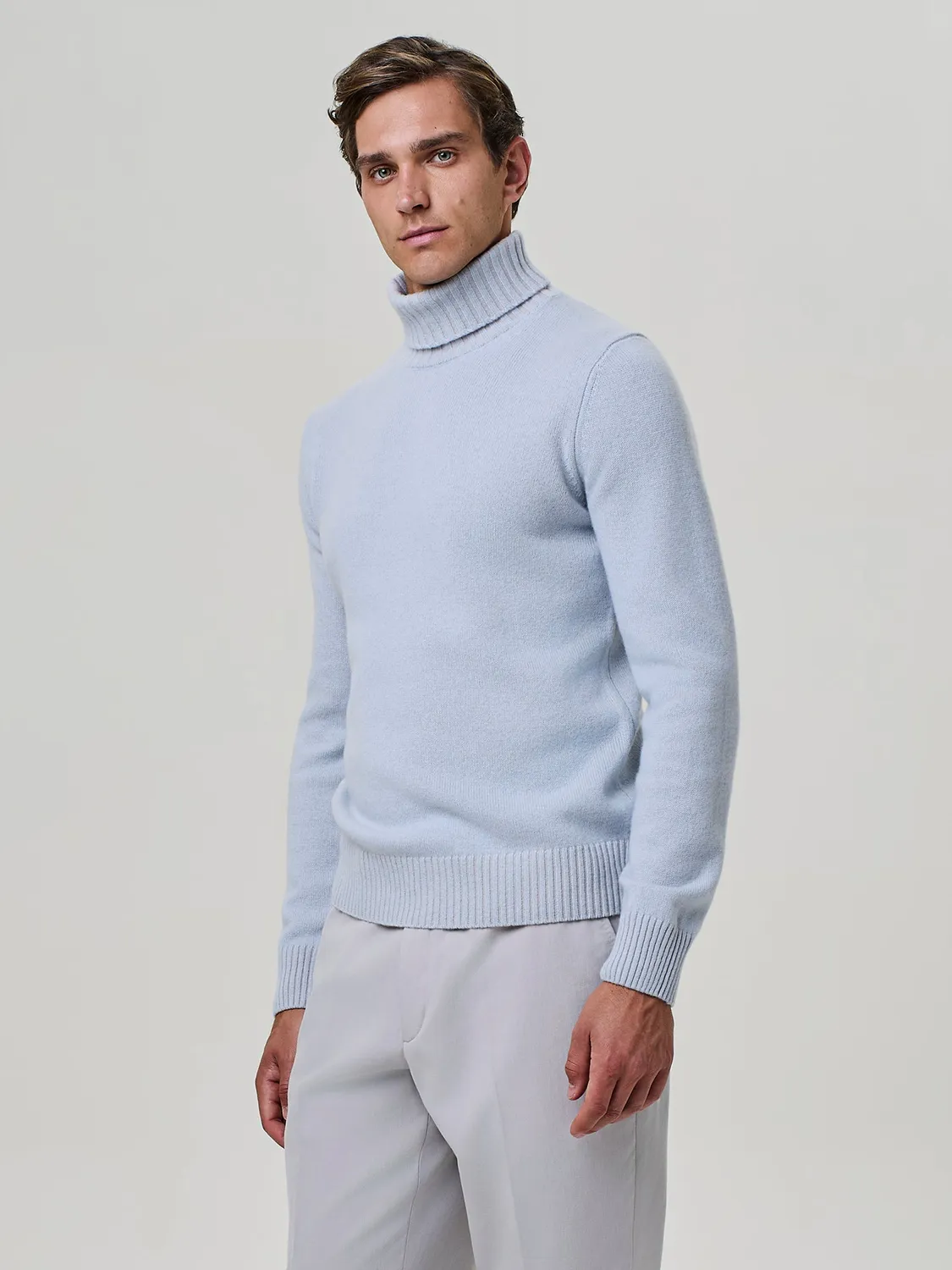 Paul Taylor Dolcevita Vanisè Sky maglia in cashmere