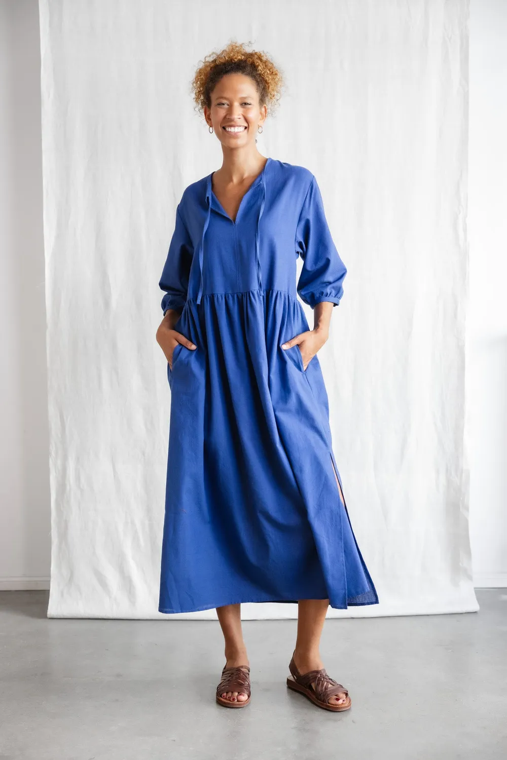 Jyoti Fair Works Paudali vestito midi blu cobalto cotone bio