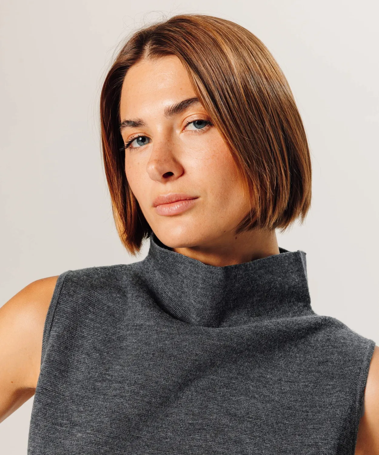 Rodier maglione smanicato lana merino grigio piombo