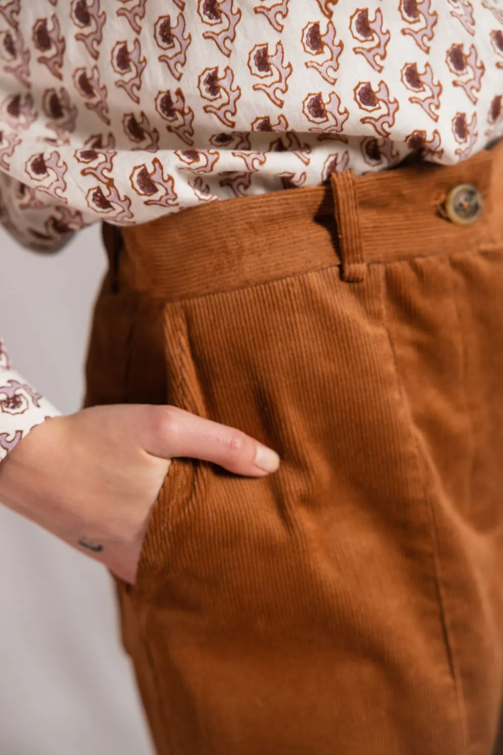 Jyoti Damini pantalone velluto cotone bernstein