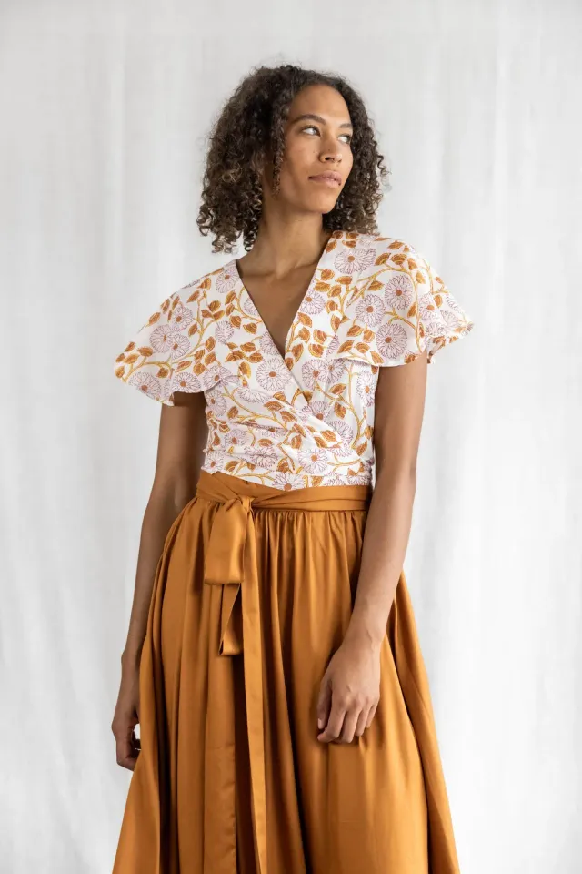 Jyoti - Fair Works Neeraj blusa cotone fiori incrocio