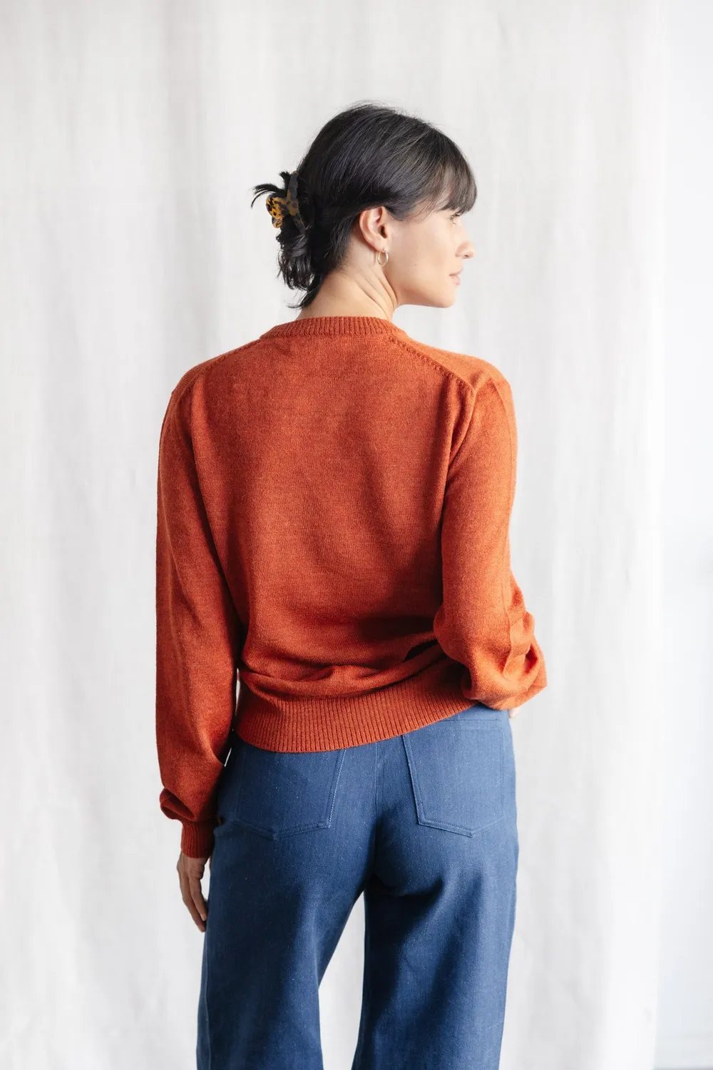 Jyoti Fair Works Sathee Rust maglione baby alpaca