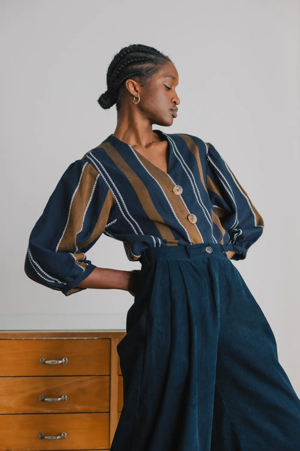 Jyoti Awasi Midnight Blue culotte velluto blu